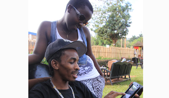 Gift of Kkado and Gertrude during their meeting. Photo by Jonathan Kabugo